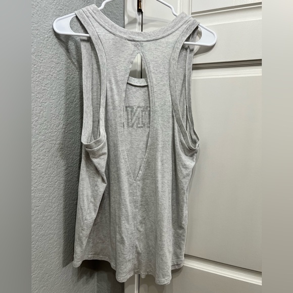 PINK Victoria's Secret cut out tank top - Picture 2 of 5